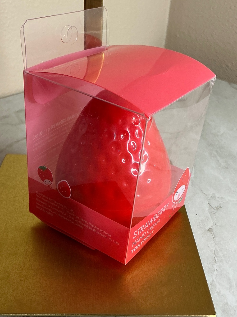 TONYMOLY Strawberry Hand Cream - Red Strawberry Packaging - Picture 4 of 5